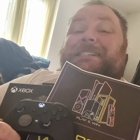 Michael Williams Xbox Elite Pad 1 CompCity Giveaways